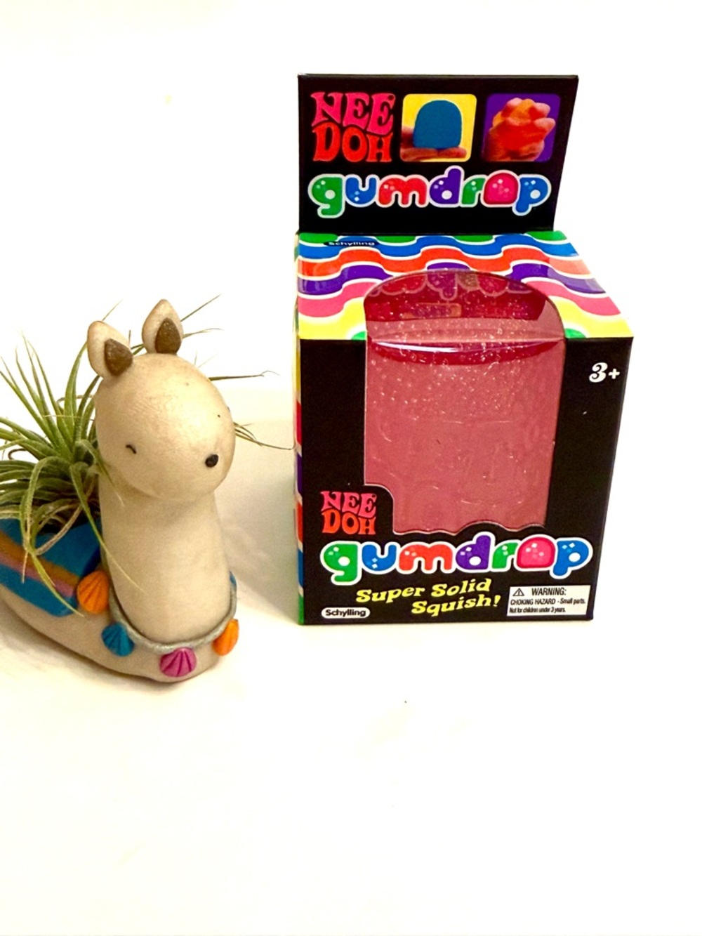 NWT, NeeDoh Gumdrop. Pink